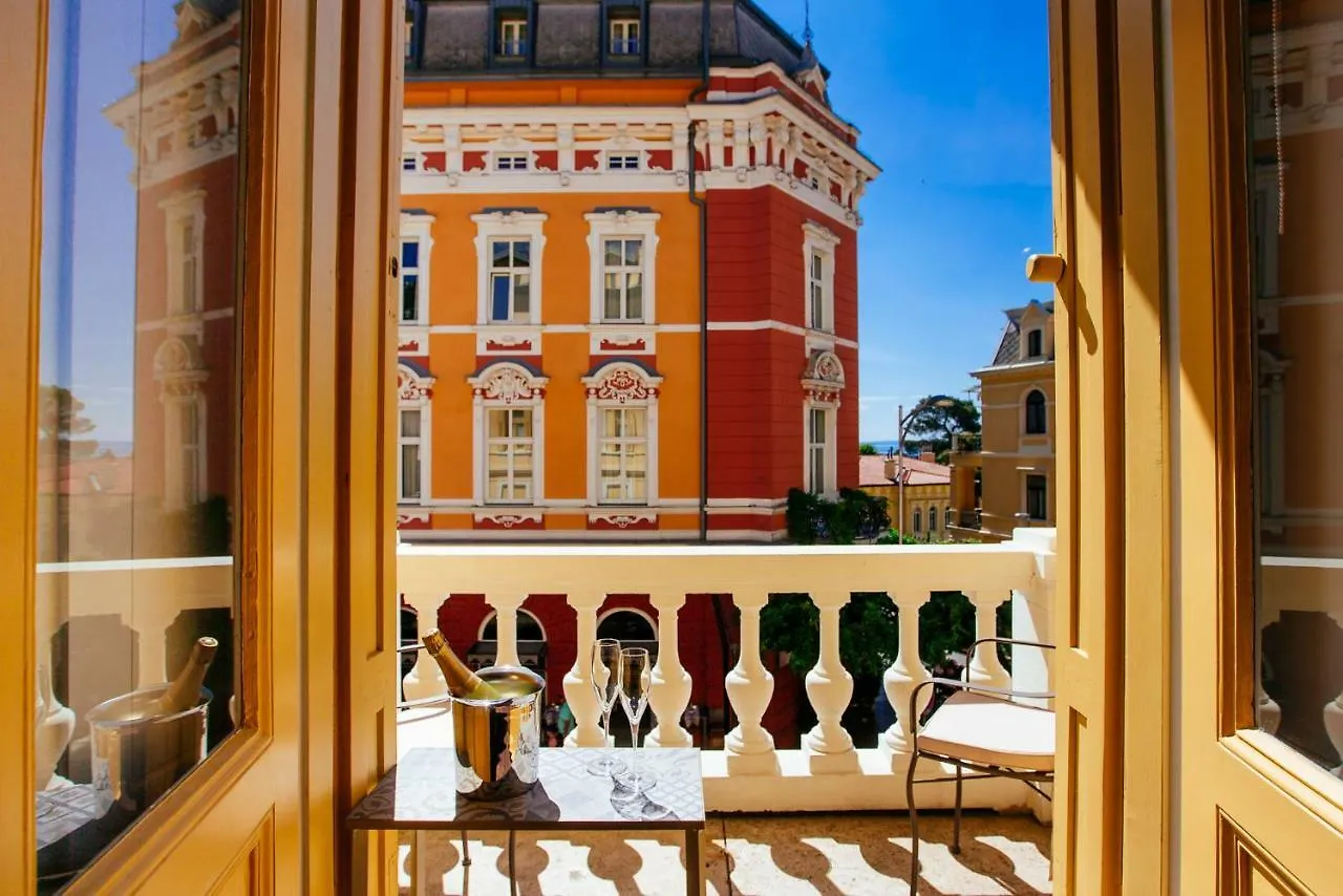 Premium Apartments Villa Herkules Опатия
