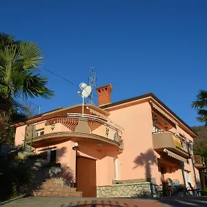 https://apartment-valentina-opatija.in-istria.net