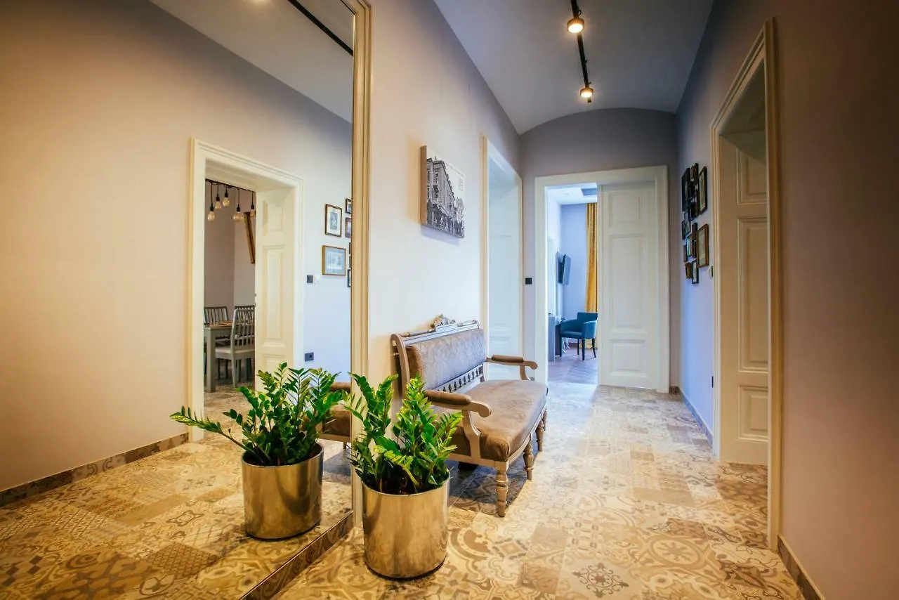 Premium Apartments Villa Herkules Opatija 0*,
