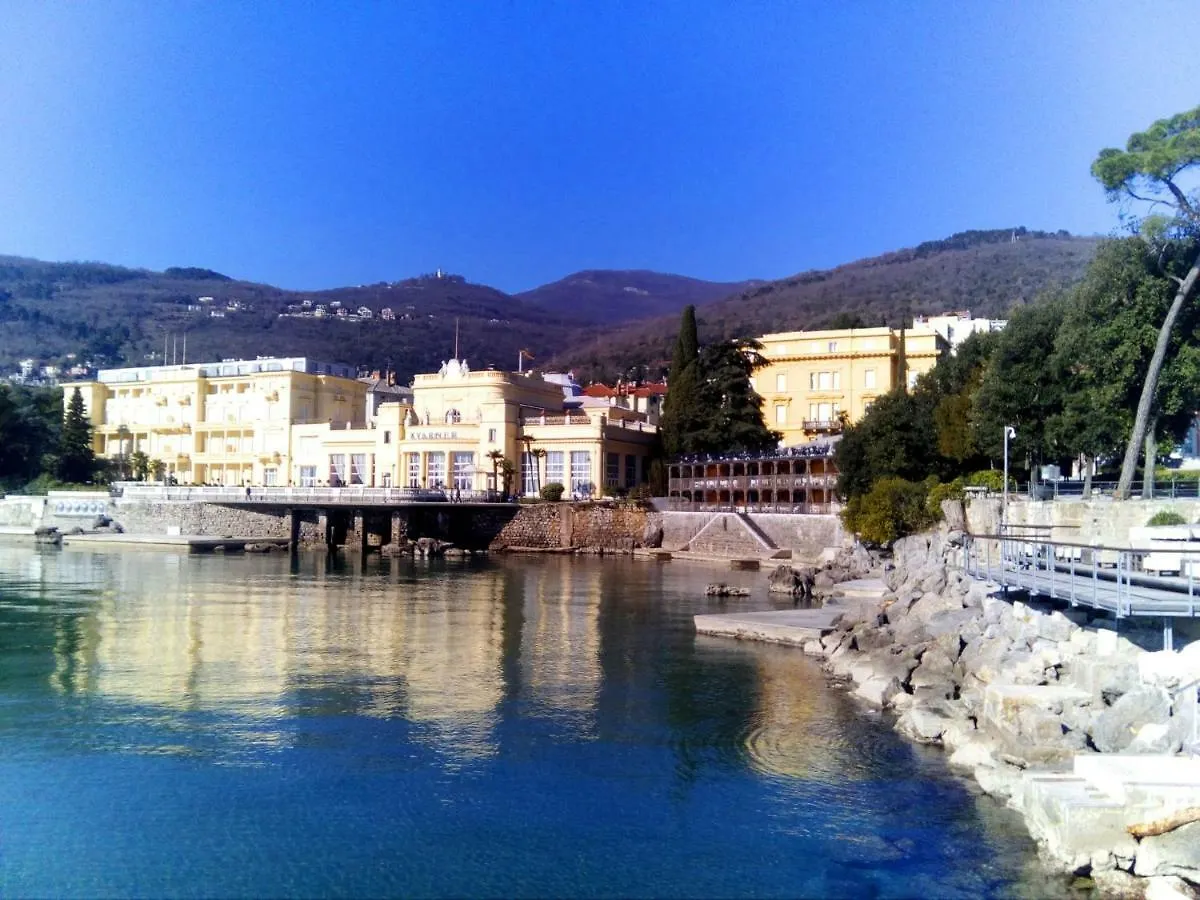 Premium Apartments Villa Herkules Opatija 0*,
